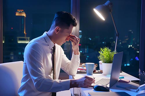 サービス残業って、「当たり前」？？